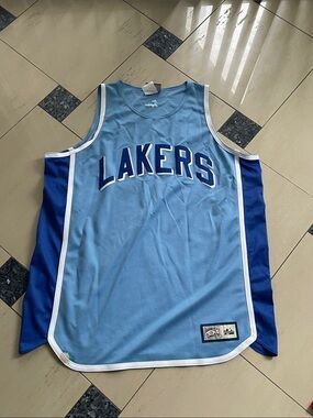 Lakers jersey classic